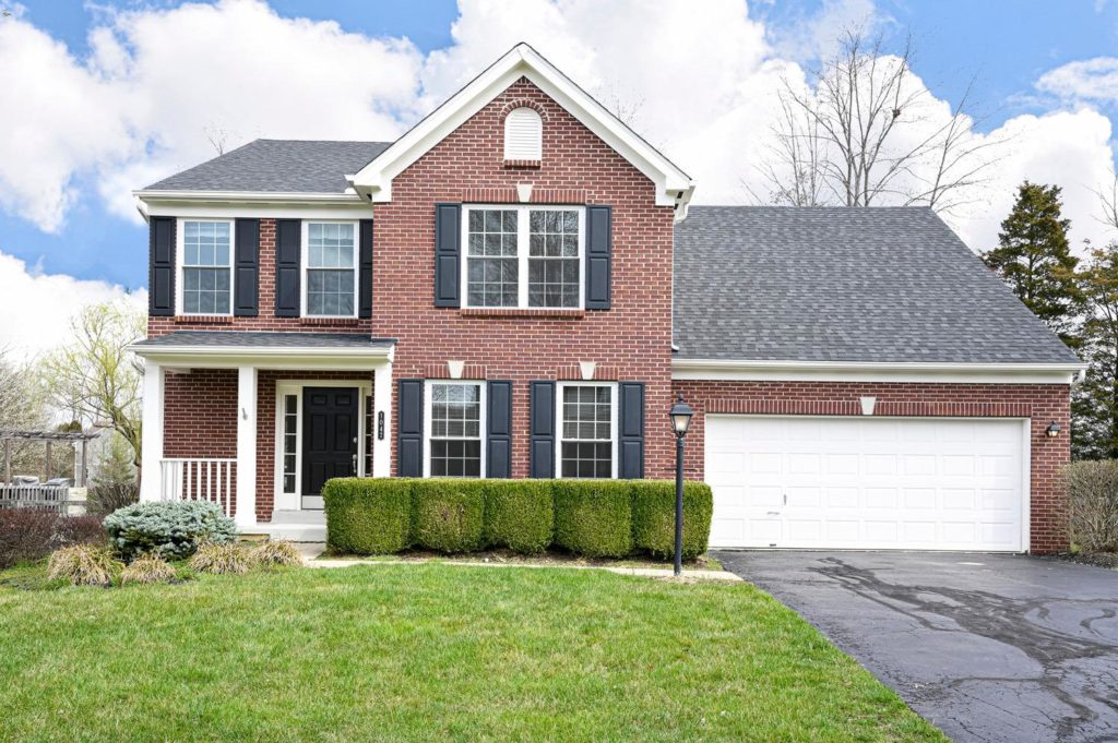 1047 Valley Wood Dr. Union Twp, OH 45103 1047 Valley Wood Dr. Union Twp, OH 45103